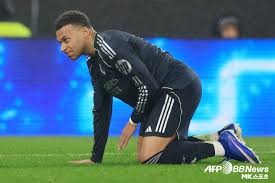 弗里克的历史巅峰：95年来最年轻的巴萨首发阵容震撼西甲